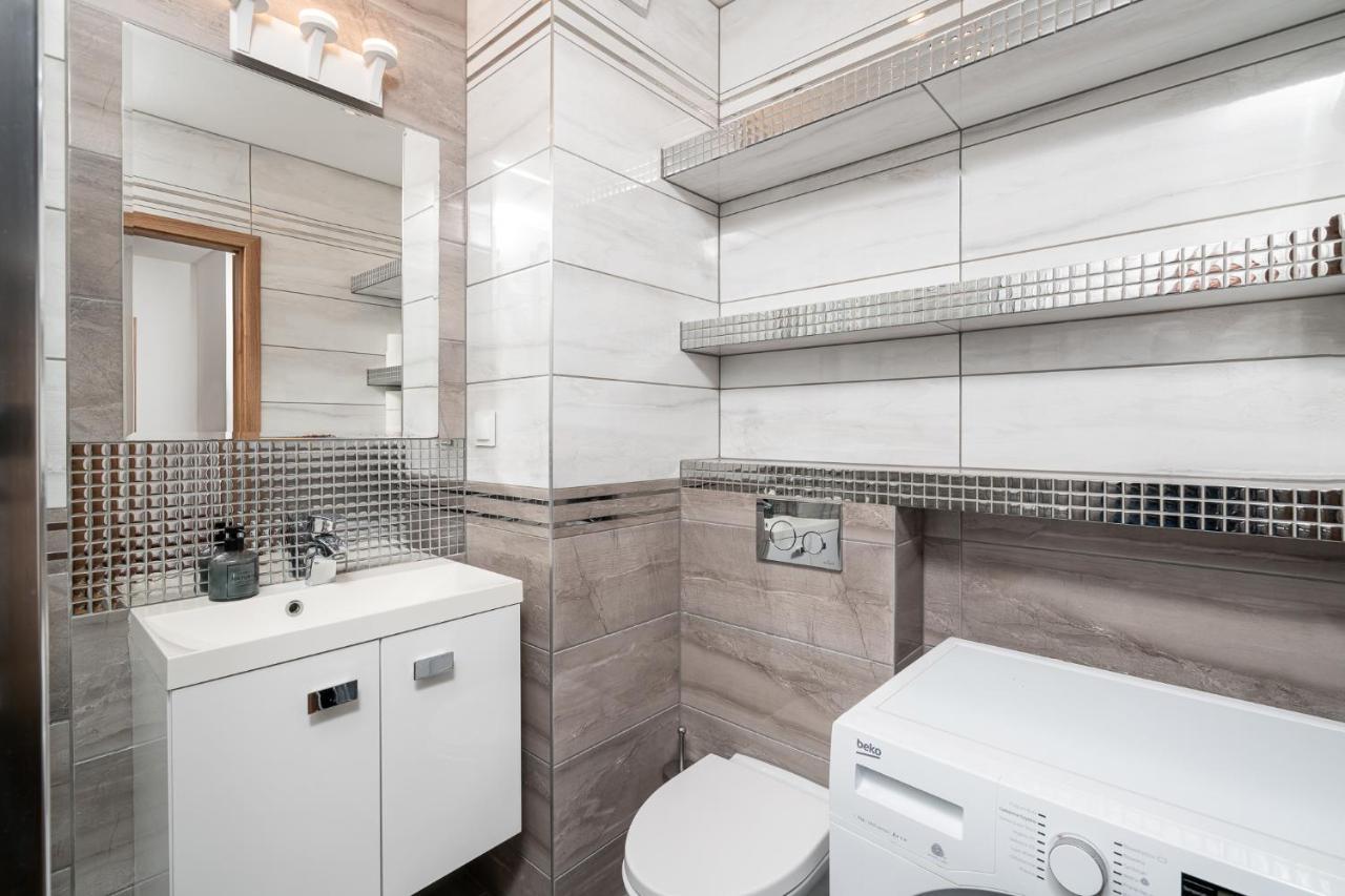 A.S. Home Teczowa Street 3 Rooms Apartment Breslavia Esterno foto